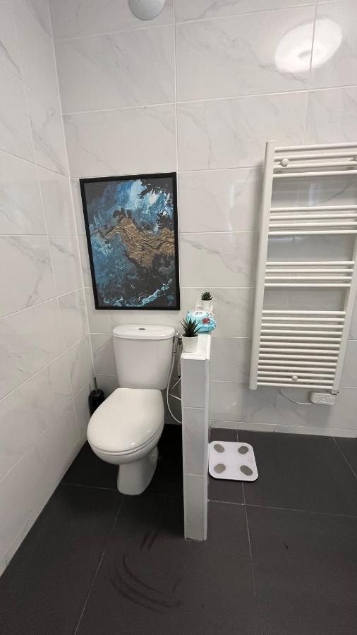 Appartement Vert Corbeil-Essonnes Eksteriør billede